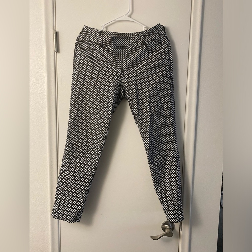 White House Black Market ankle pant